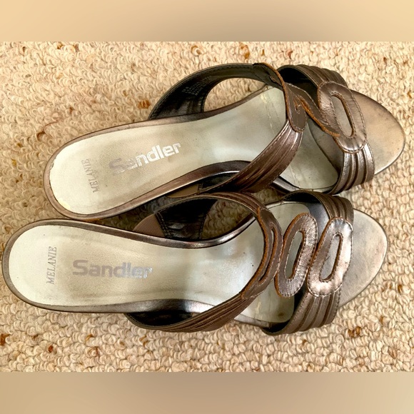 ✨Host Pick✨ Sandler Bronze Leather Mules Size 36 - Picture 2 of 7